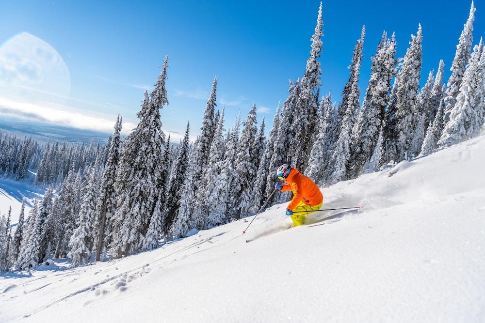 Sundance Resort Big White Ski Resort Exterior photo