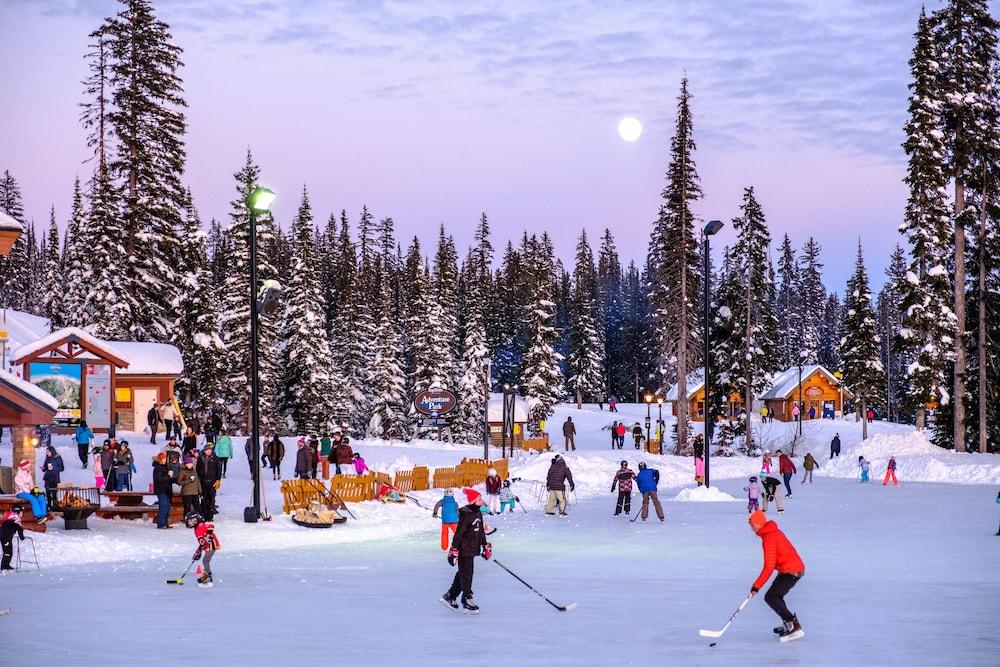 Sundance Resort Big White Ski Resort Exterior photo